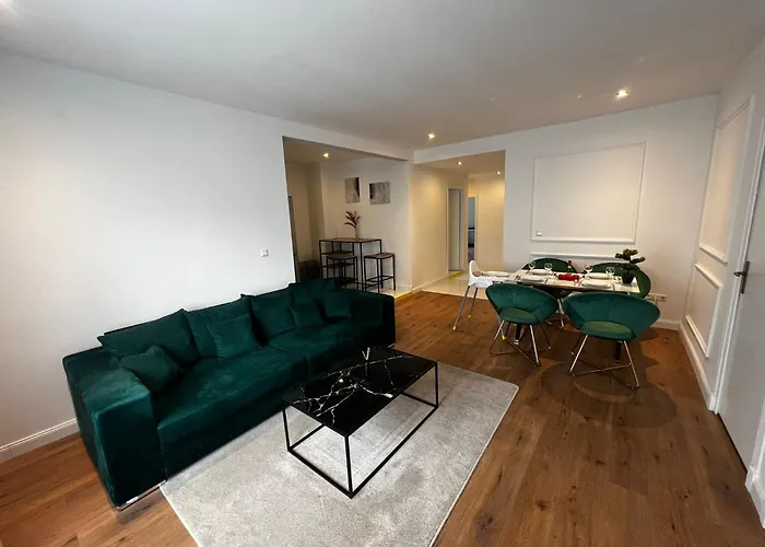 105 Quadratmeter Apartment, Parkplatz, Kinderfreundlich, 6 Personen, Wifi, Vollausgestattete Kueche,