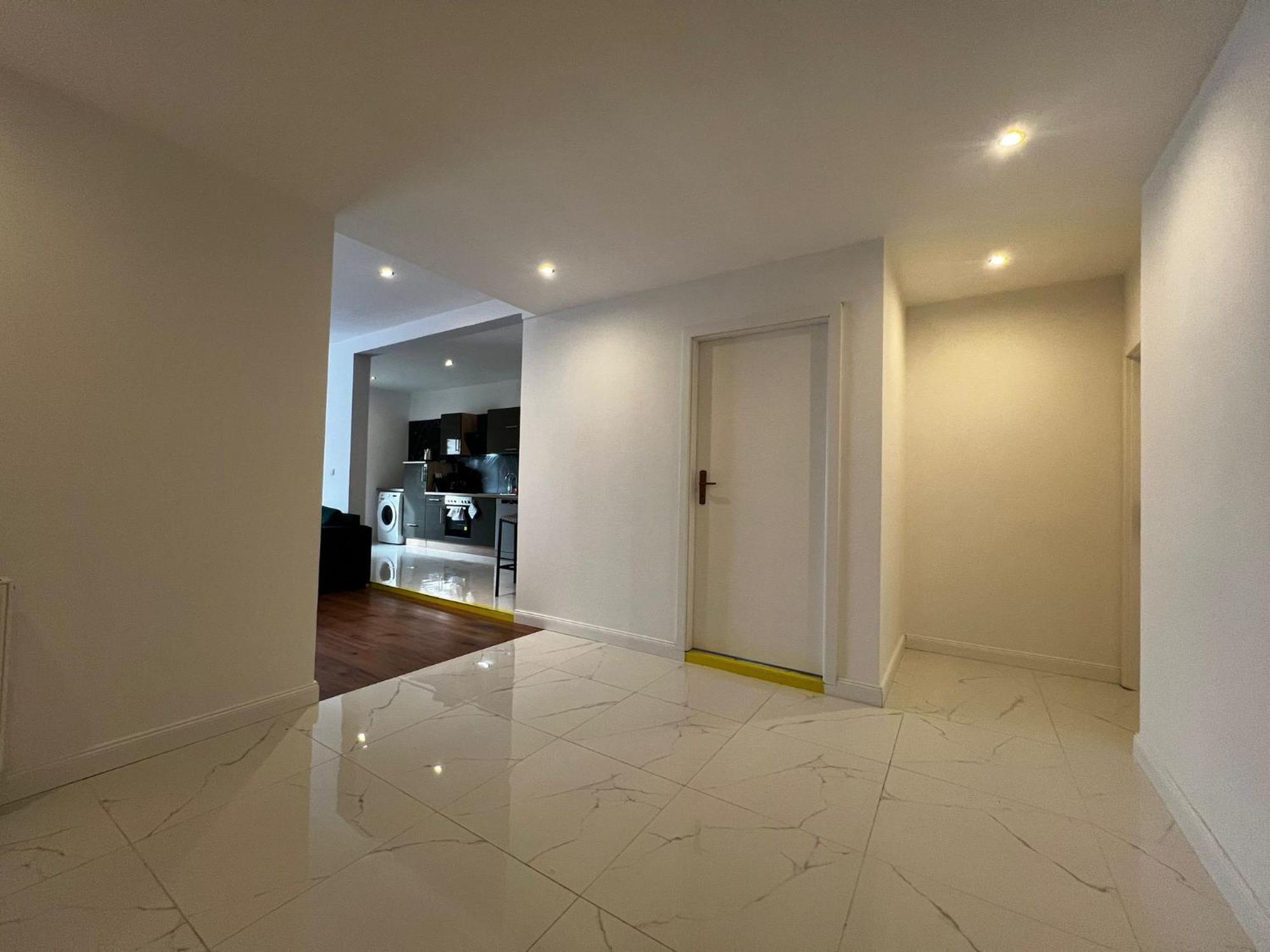 105 Quadratmeter Apartment, Parkplatz, Kinderfreundlich, 6 Personen, Wifi, Vollausgestattete Kueche, Apartment