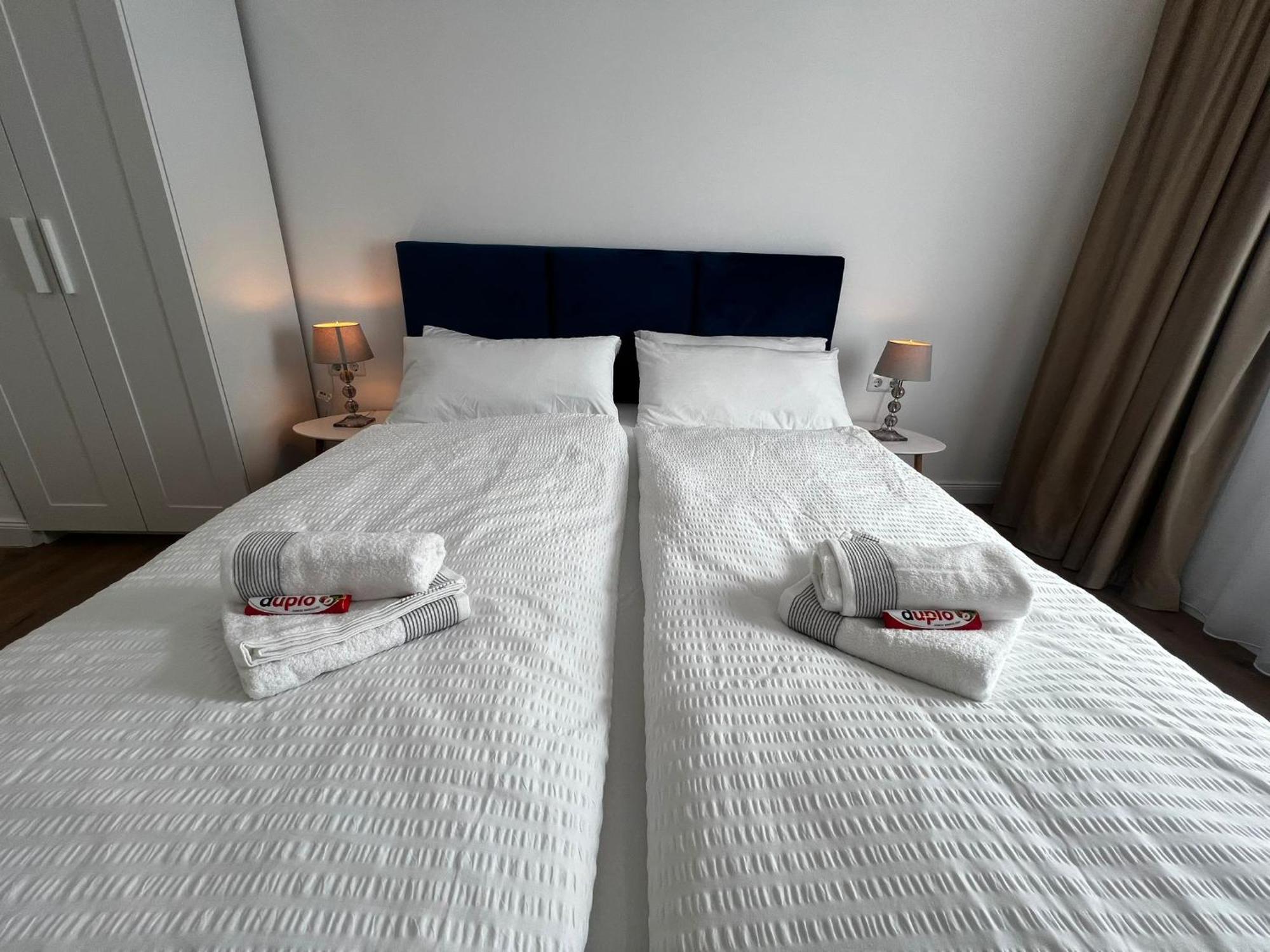 Apartment 105 Quadratmeter Apartment, Parkplatz, Kinderfreundlich, 6 Personen, Wifi, Vollausgestattete Kueche, *