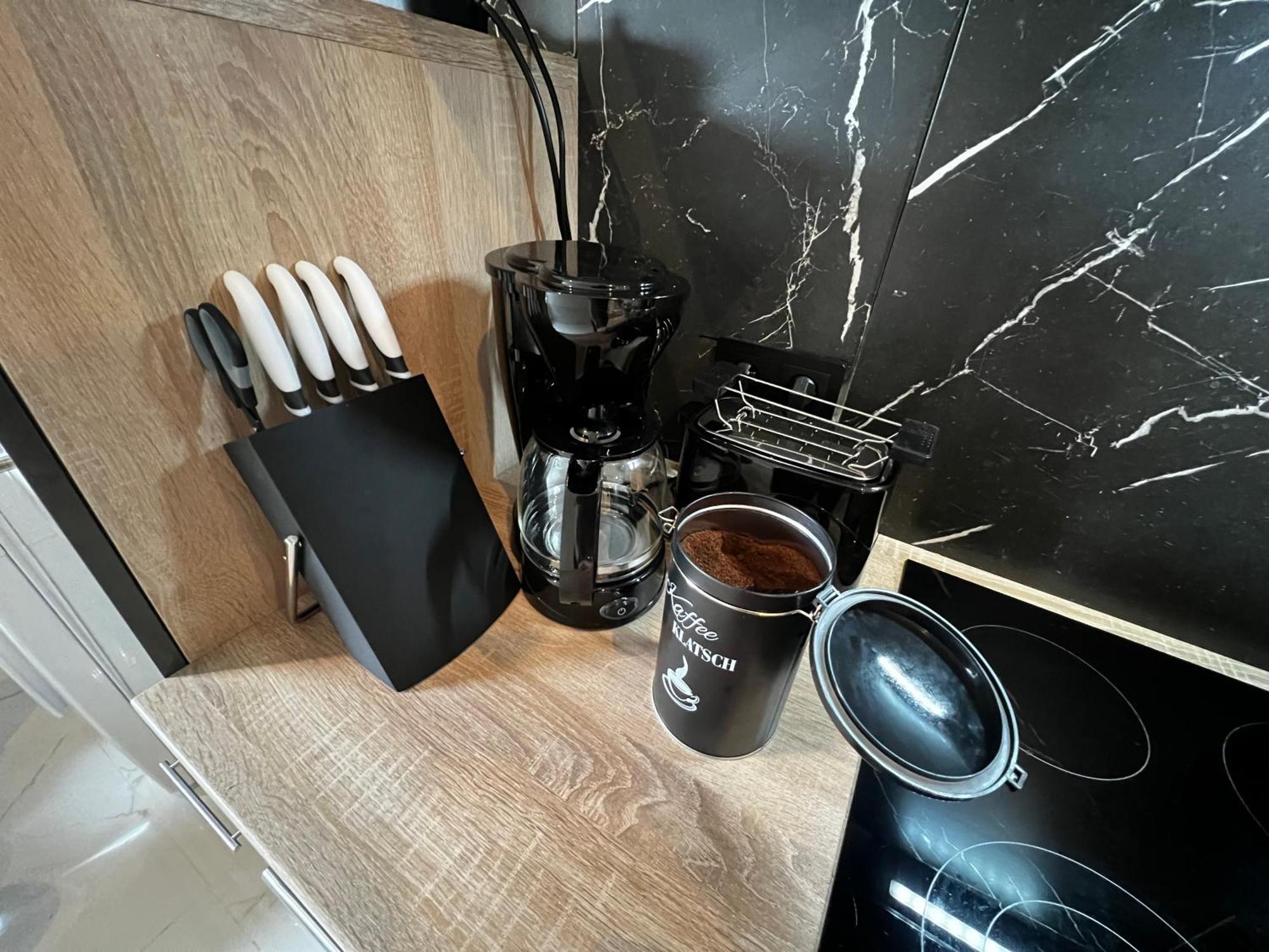 105 Quadratmeter Apartment, Parkplatz, Kinderfreundlich, 6 Personen, Wifi, Vollausgestattete Kueche, Apartment *