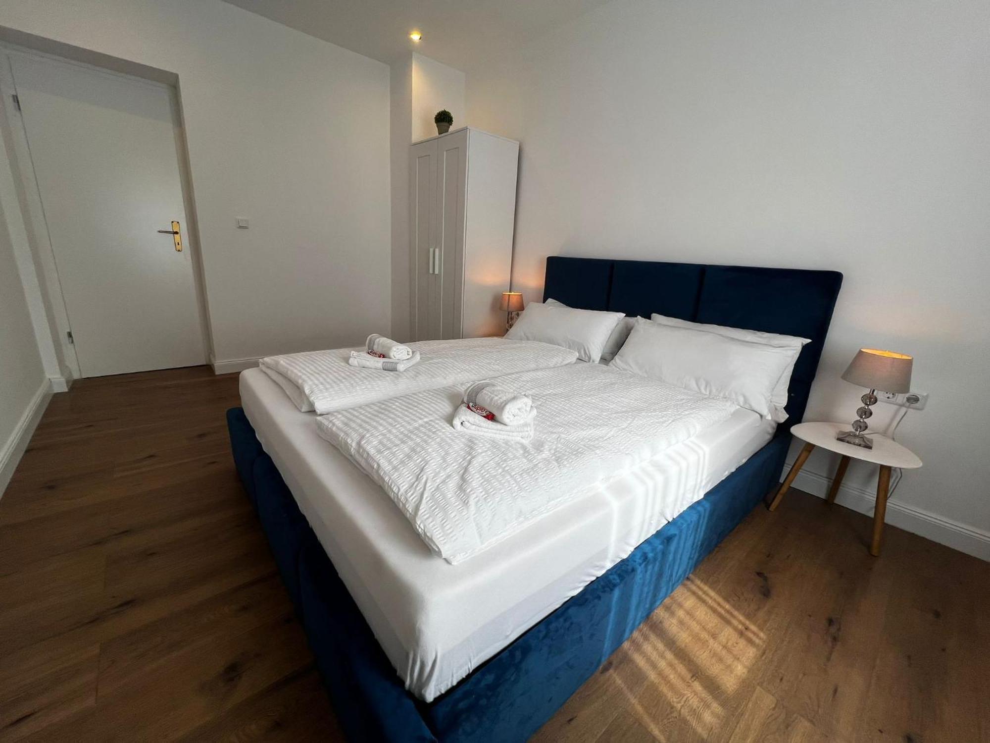 105 Quadratmeter Apartment, Parkplatz, Kinderfreundlich, 6 Personen, Wifi, Vollausgestattete Kueche, Apartment *